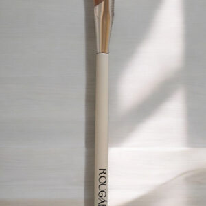 Angled Diamond Concealer Brush