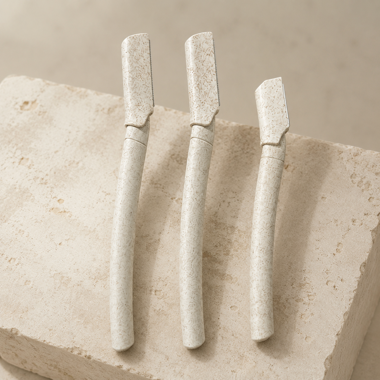 THE FACE & BROW RAZOR TRIO - Image 1